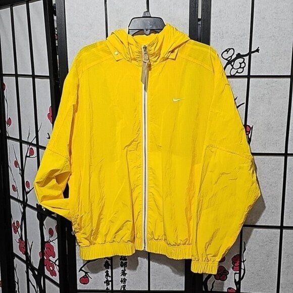 Nike NRG MII Hooded Track Jacket Opti Yellow Sized Medium New - Picture 12 of 12